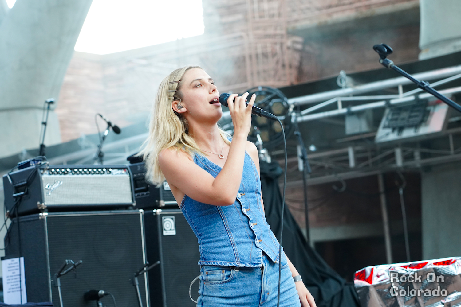 Wolf Alice at Red Rocks